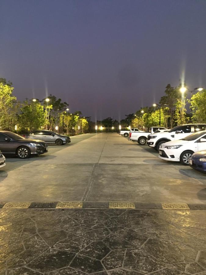 Supalai Rama9 Monthly Lejlighedshotel Bangkok Eksteriør billede